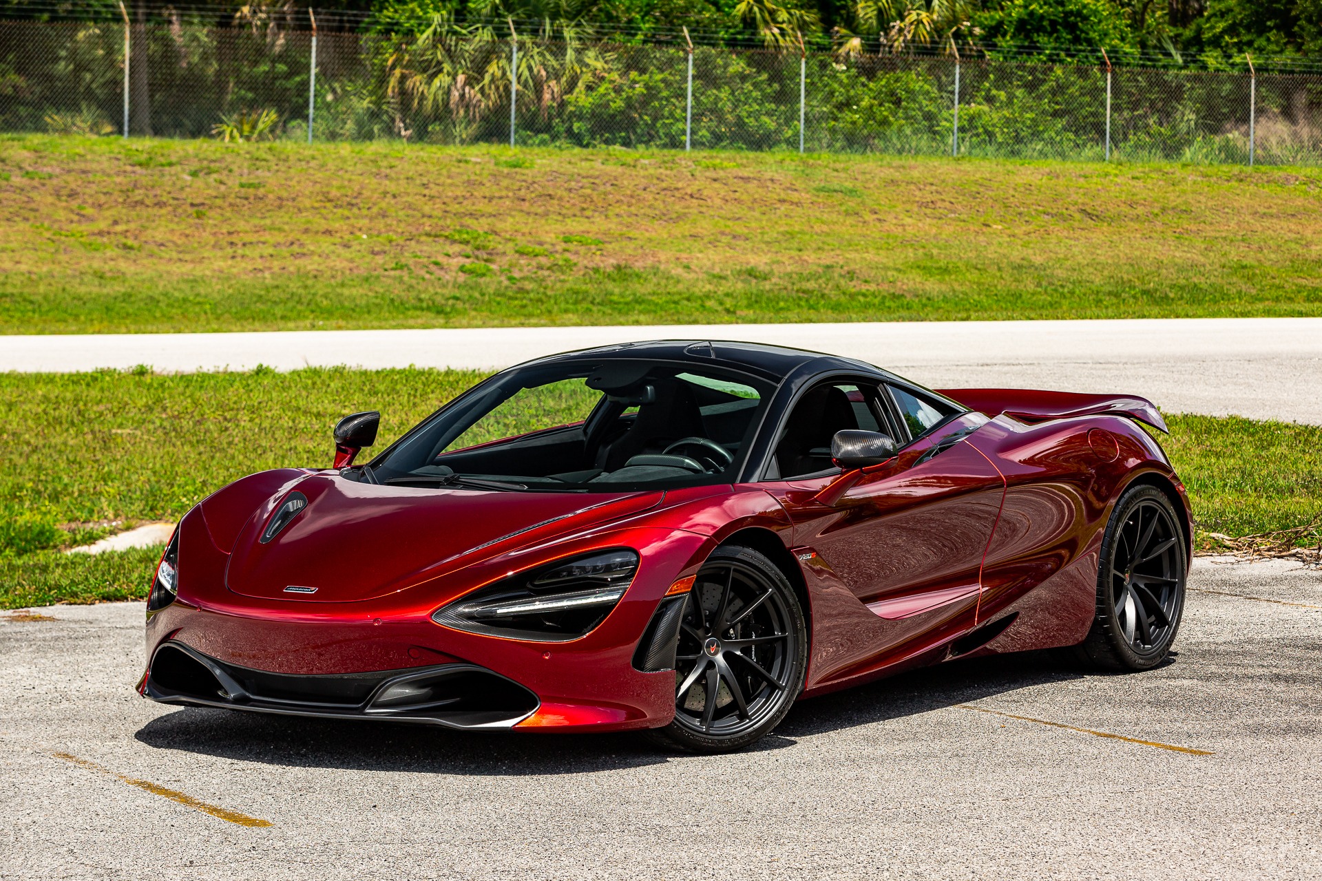 Макларен 720s цена. Макларен 720s. MCLAREN 720s Neo. MCLAREN 720s. Макларен 720s красный.