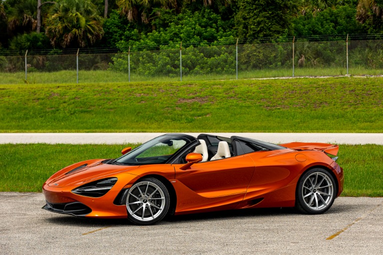 New 2021 McLaren 720S Spider Luxury for sale Call for price at McLaren Orlando LLC in Titusville FL 32780 2