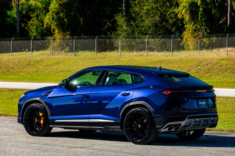 Used 2019 Lamboghini Urus for sale Sold at McLaren Orlando LLC in Titusville FL 32780 1