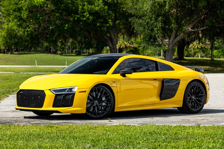 Used 2018 Audi R8 5.2 quattro V10 Plus for sale Sold at McLaren Orlando LLC in Titusville FL 32780 2