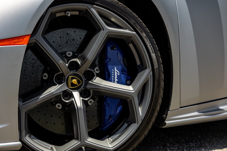 Used 2020 Lamborghini Huracan LP 640-4 EVO for sale $322,880 at McLaren Orlando LLC in Titusville FL 32780 4