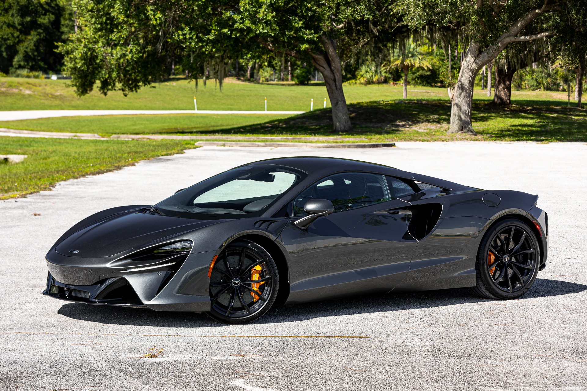Used 2023 McLaren Artura for sale $229,880 at McLaren Orlando LLC in Titusville FL 32780 1