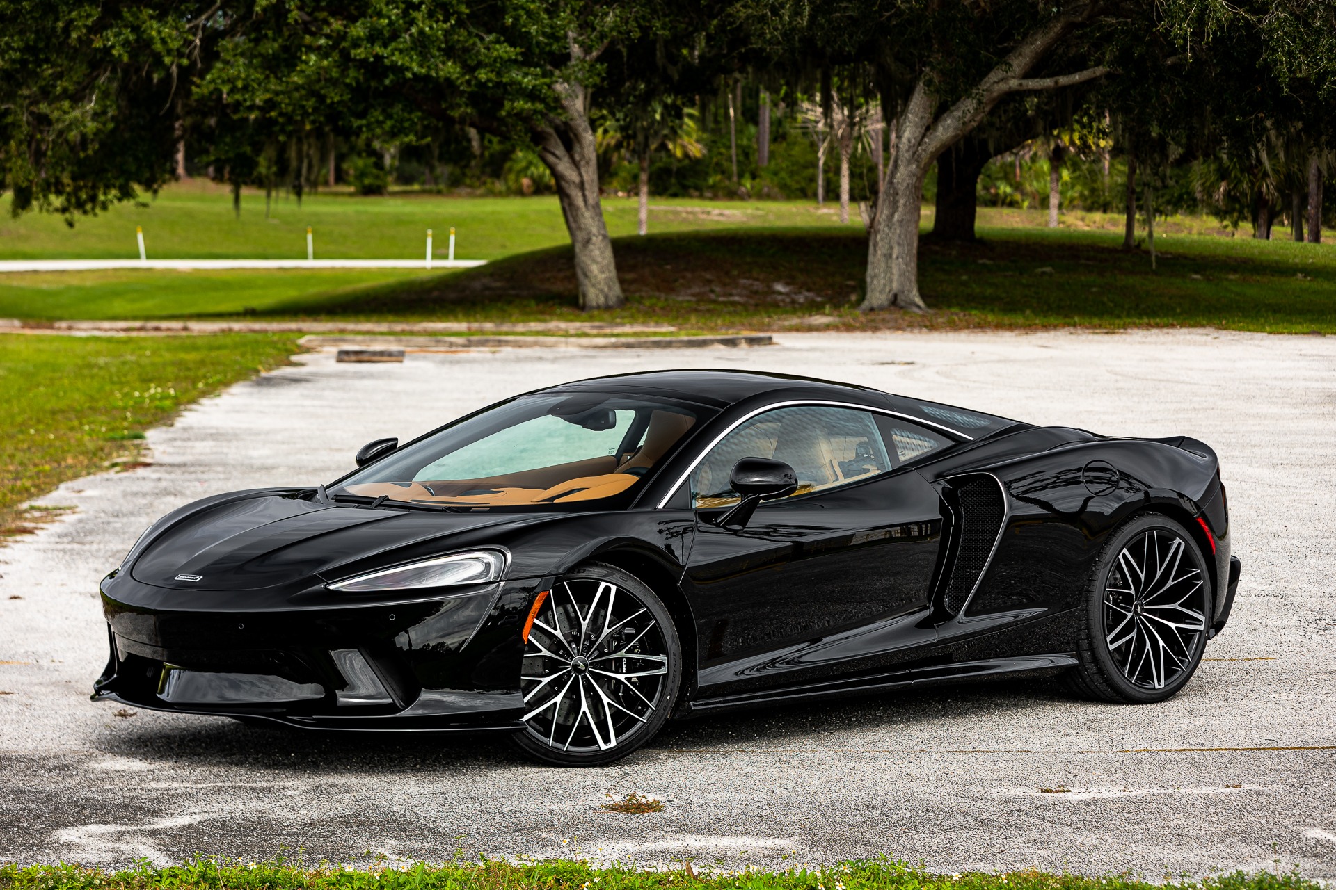 Used 2023 McLaren GT Luxe for sale $222,330 at McLaren Orlando LLC in Titusville FL 32780 1