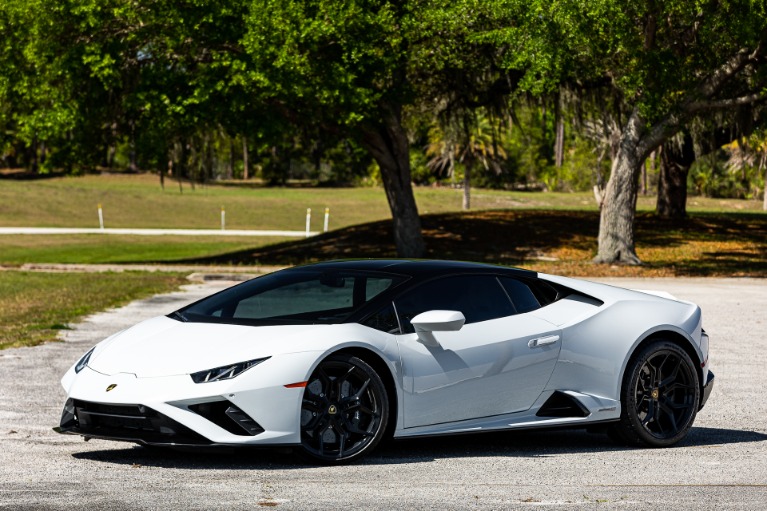 Used 2022 Lamborghini Huracan EVO RWD for sale Sold at McLaren Orlando LLC in Titusville FL 32780 4