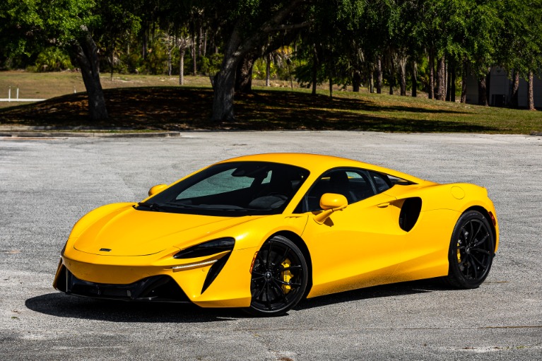 Used 2023 McLaren Artura for sale $269,325 at McLaren Orlando LLC in Titusville FL 32780 4