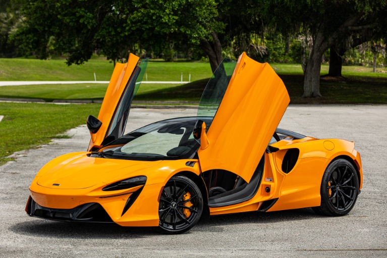 New 2023 McLaren Artura for sale Sold at McLaren Orlando LLC in Titusville FL 32780 1