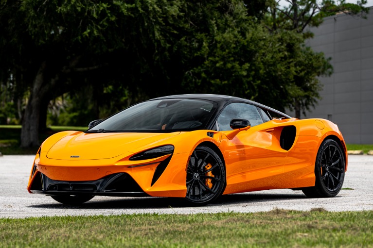 Used 2023 McLaren Artura TECHLUX for sale Sold at McLaren Orlando LLC in Winter Park FL 32789 2