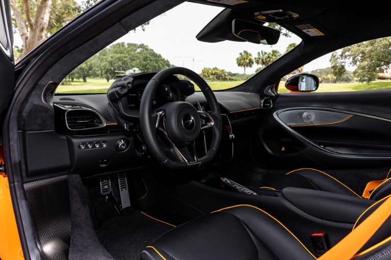 Used 2023 McLaren Artura TECHLUX for sale Sold at McLaren Orlando LLC in Winter Park FL 32789 3