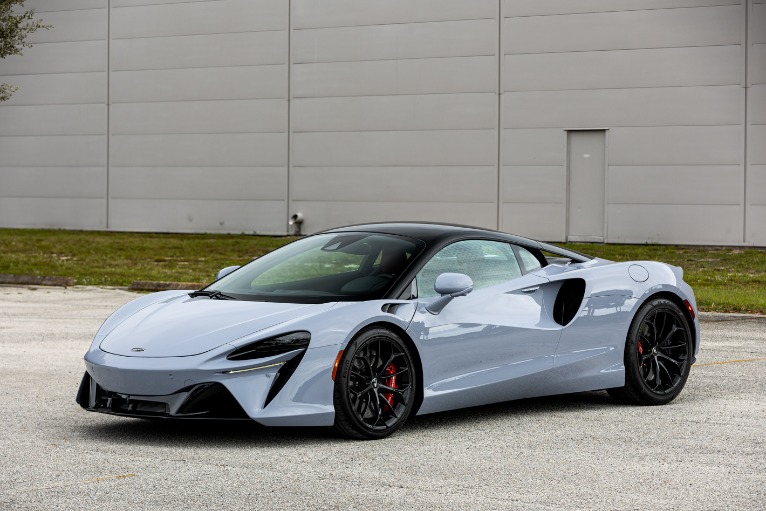 New 2023 McLaren Artura TechLux for sale $282,250 at McLaren Orlando LLC in Titusville FL 32780 2