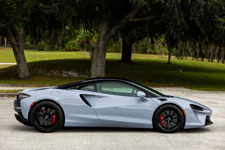 New 2023 McLaren Artura TechLux for sale $282,250 at McLaren Orlando LLC in Titusville FL 32780 4
