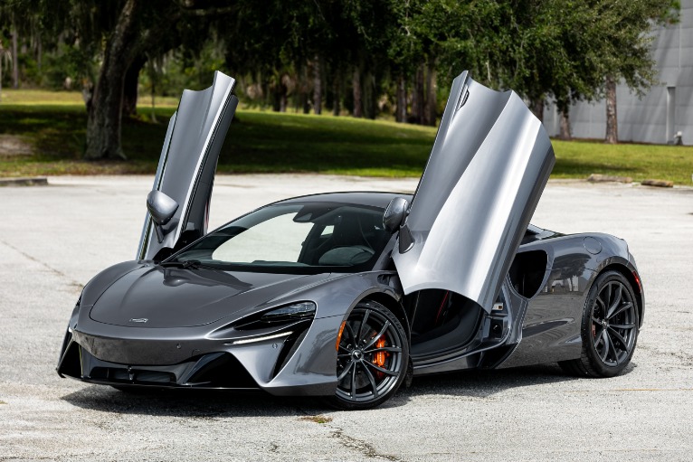 New 2023 McLaren Artura for sale $272,708 at McLaren Orlando LLC in Titusville FL 32780 4