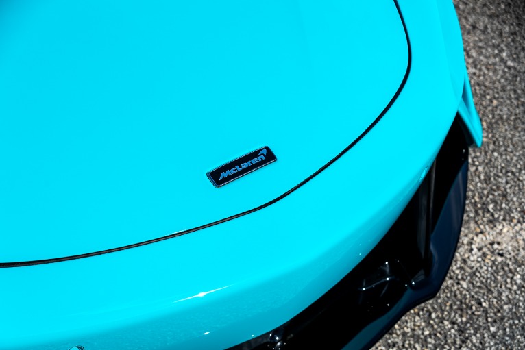 New 2024 McLaren Artura for sale Sold at McLaren Orlando LLC in Winter Park FL 32789 3