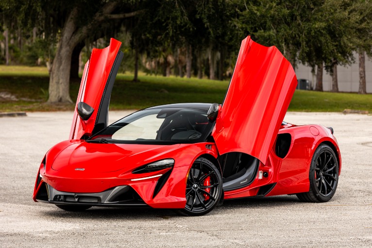 New 2024 McLaren Artura TechLux for sale $314,550 at McLaren Orlando LLC in Titusville FL 32780 2