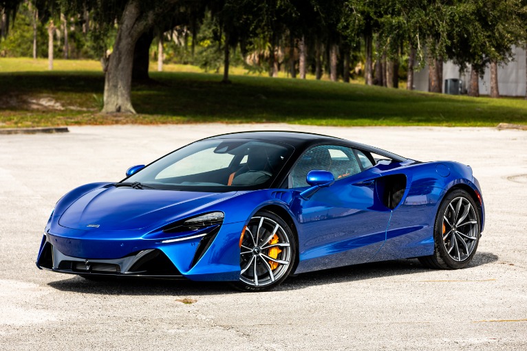 Used 2024 McLaren Artura for sale Sold at McLaren Orlando LLC in Winter Park FL 32789 3