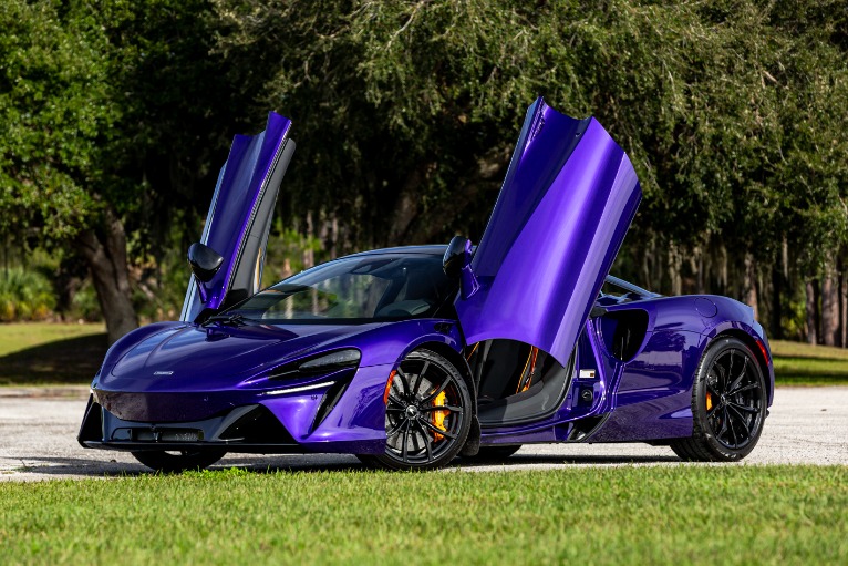 Used 2024 McLaren Artura for sale $233,990 at McLaren Orlando LLC in Winter Park FL 32789 4