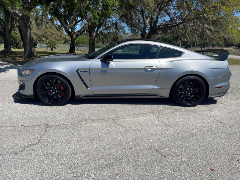 Used 2020 Ford Mustang Shelby GT350R for sale Sold at McLaren Orlando LLC in Titusville FL 32780 3