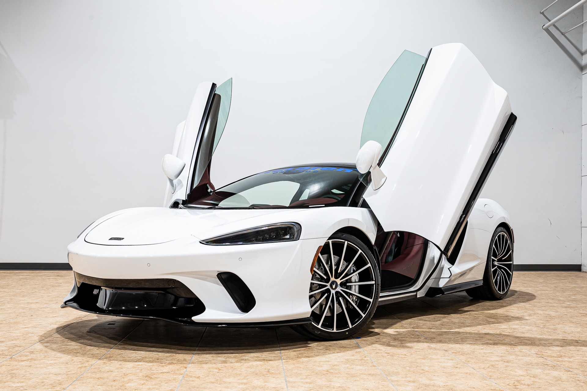 New 2020 McLaren GT for sale $249,625 at McLaren Orlando LLC in Titusville FL 32780 1