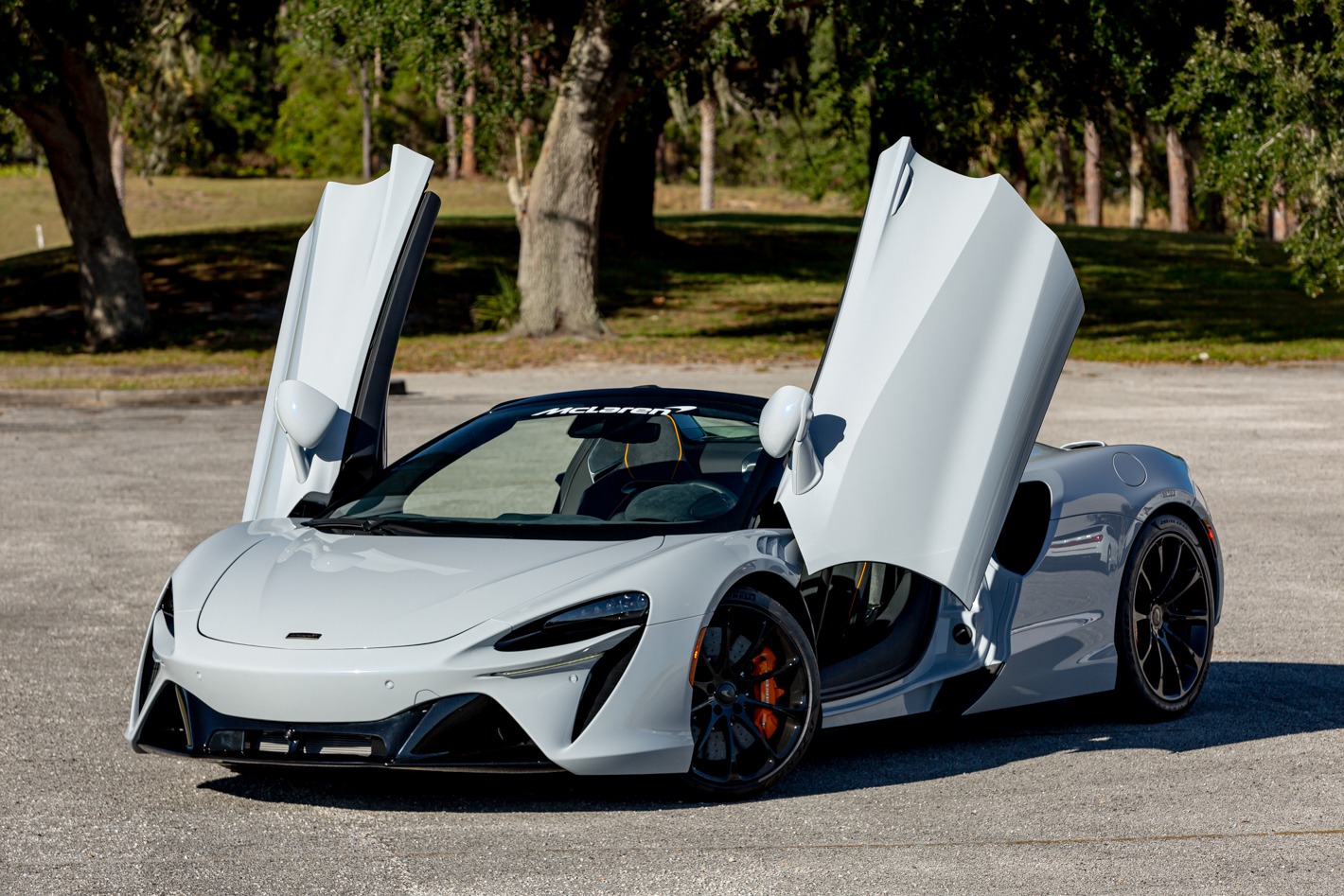New 2025 McLaren Artura Spider Performance for sale $340,408 at McLaren Orlando LLC in Winter Park FL 32789 1