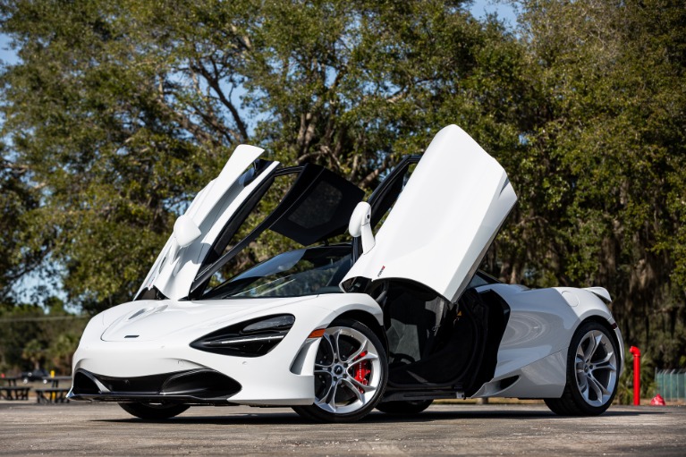 New 2020 McLaren 720S for sale $331,560 at McLaren Orlando LLC in Titusville FL 32780 4