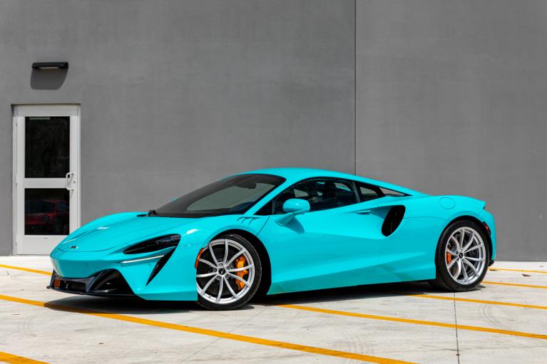 Used 2023 McLaren Artura Vision for sale $227,550 at McLaren Orlando LLC in Winter Park FL 32789 3