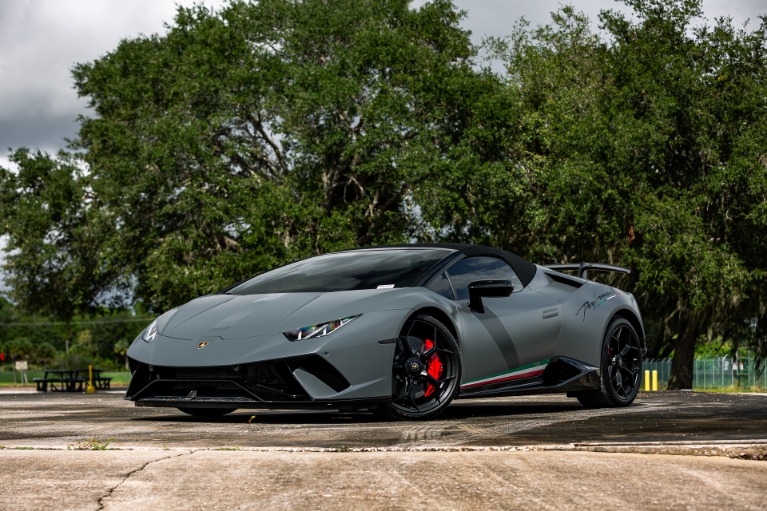 Used 2018 Lamborghini Huracan LP 640-4 Performante Spyder for sale Sold at McLaren Orlando LLC in Titusville FL 32780 3