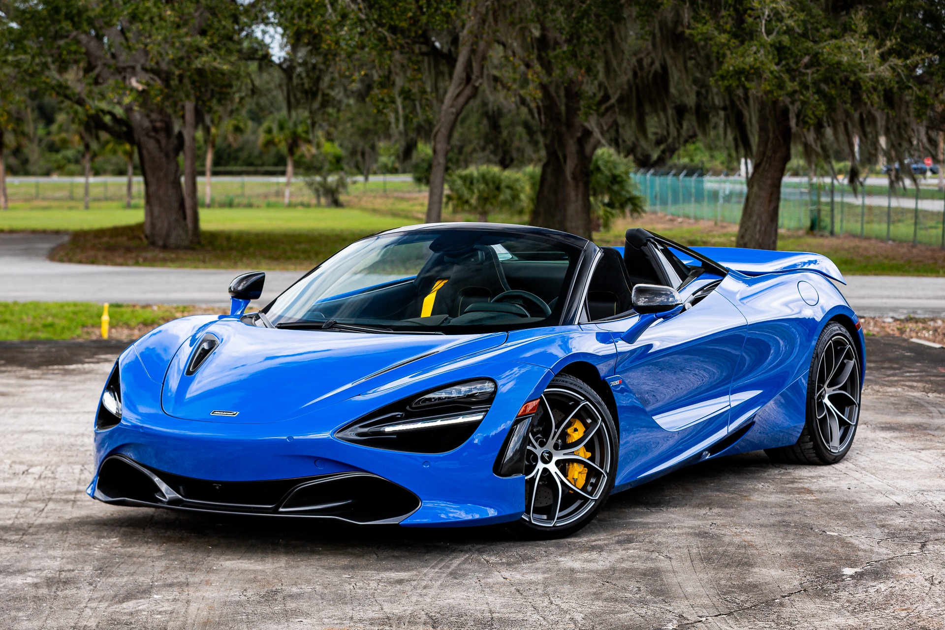 New 2020 McLaren 720S Spider Performance for sale $371,560 at McLaren Orlando LLC in Titusville FL 32780 1