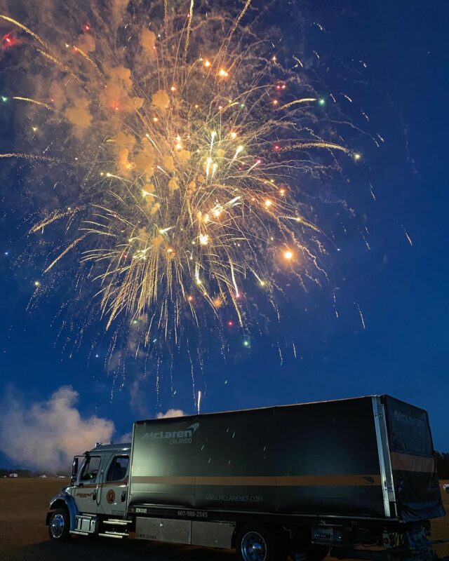🎆 Lights over Sebring Raceway 🏁

#mclarenorlando #mclarencustomerracing #yourorlandopitcrew #sebring #artura #arturagt4